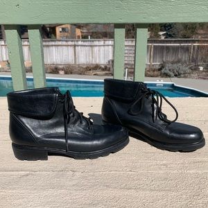 Adorable black booties!